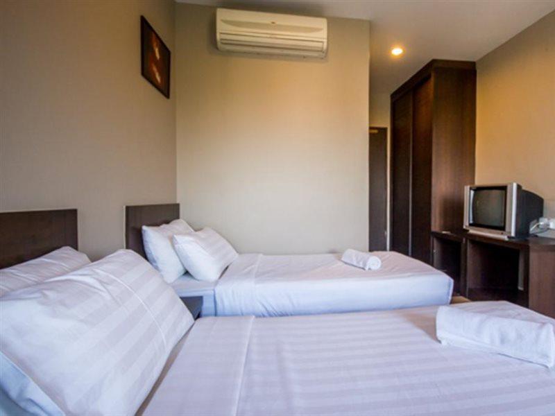 Chariton Hotel Бътъруърт Екстериор снимка