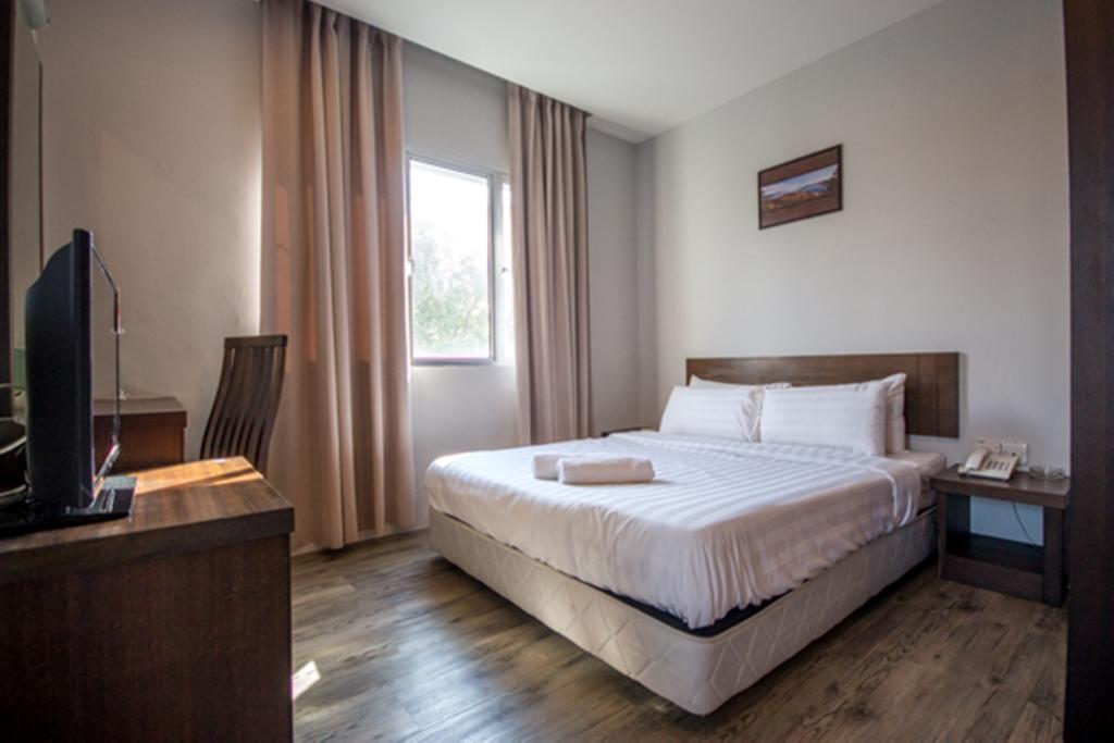 Chariton Hotel Бътъруърт Екстериор снимка