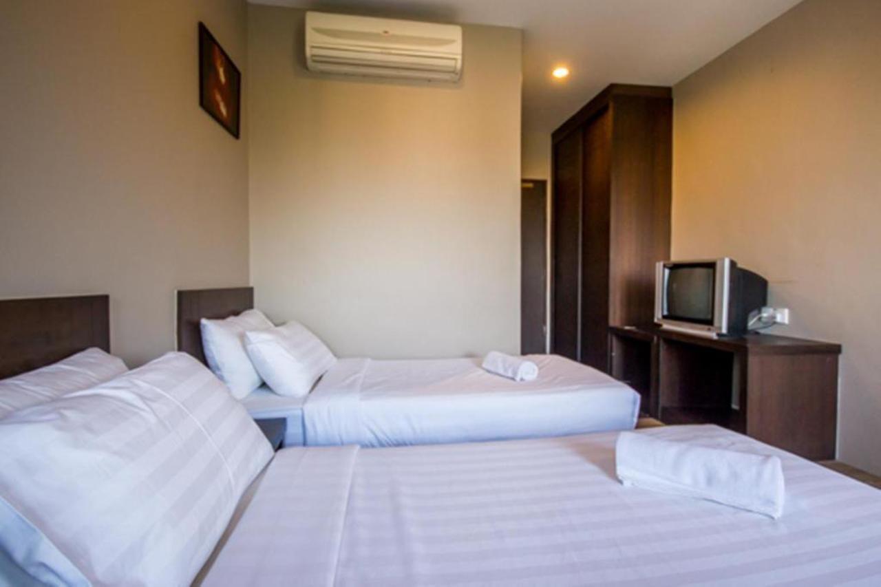 Chariton Hotel Бътъруърт Екстериор снимка
